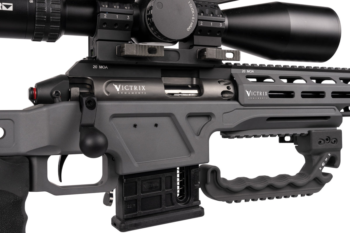 Victrix Pugio SB action detail