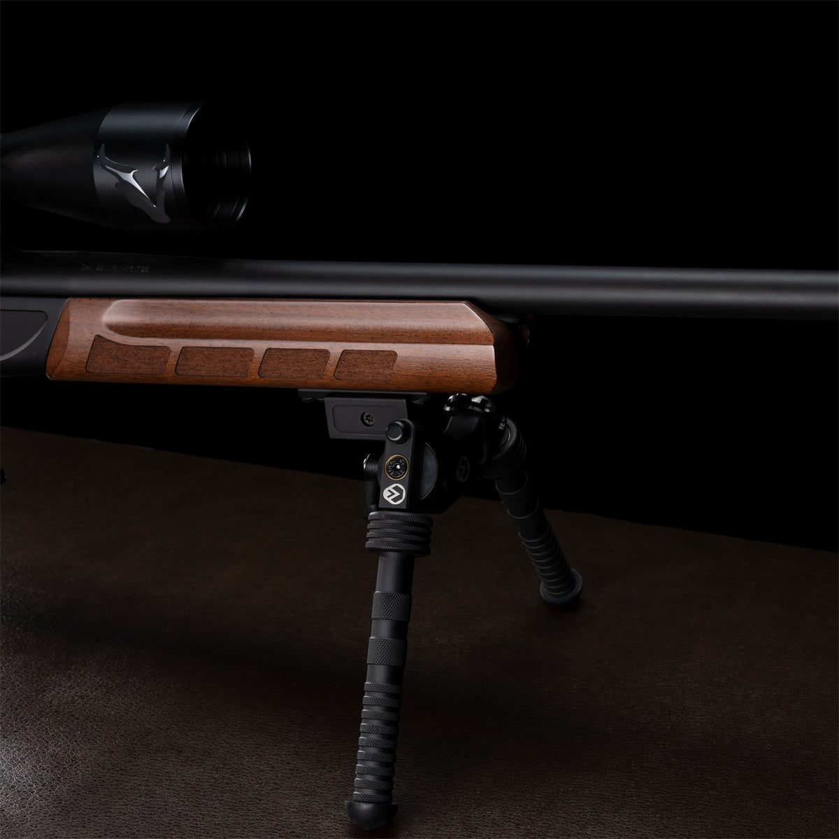 Victrix Ardea walnut forend