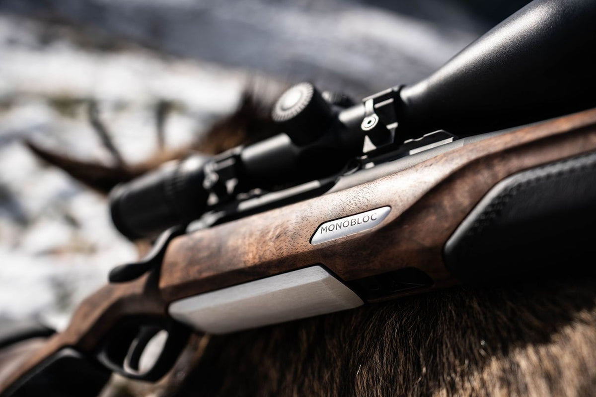Steyr Monobloc Prime – Grade 4 Walnut Stock (5)